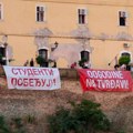 “FTN se budi” i Exit razmenili poruke podrške na Tvrđavi (FOTO)