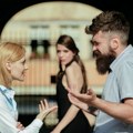 Internet zarađuje na muškom besu i mržnji prema ženama: Stručnjaci traže hitnu reakciju države