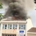 VIDEO: Mali maturanti zapalili krov škole u Crnoj Gori
