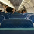 Muškarac pokušao nasilno da uđe u pilotsku kabinu aviona na liniji Oslo-Split