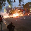 Trampov potez napravio haos u Los Anđelesu: Vojska na svakom koraku, ulice gore, demonstranti ne odustaju