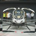 Nije ptica, a nije ni avion - to je kineski leteći automobil predstavljen u Nepalu