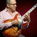 Naslednik django Reinhardta na novosadskom DžEZ festivalu Nezaboravno veče uz virtuoza gitare Birelija Lagrena