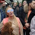 Vanesa Šokčić u Skadarliji: Folk zvezda došla da pesmom oda počast kolegi Halidu Bešliću