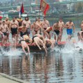 Plivanje za Časni krst 19. januara u podne na Adi Ciganliji