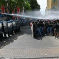 U Torinu izbili sukobi između aktivista i policije tokom prvomajskog marša