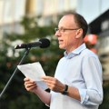 I rektor Đokić došao je večeras u Pančevo da da podršku Andreju Tanku: Šta je rekao?
