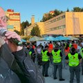 Organizatori rekli da prevareni ljudi večeras mogu da uđu na stadion! Evo šta se dešava ispred Koševa