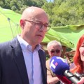 Vučević: Za gađenje je svaki napad na bilo kog novinara, brine me tišina posle napada