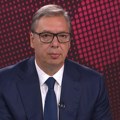(Uživo) Vučić u Dnevniku RTS-a: Oštra borba za KiM — od NATO-a tražimo da zaustavi progon Srba i rušenje njihovih kuća