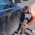 (Video) Haos na granici! Muž naše glumice izbacio stvari iz kola, koferi i kese na ulici, ona sve snimila: "Ko je kriv? Ometaš…