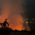 Vatrena stihija nedaleko od Ostroga: Vatrogasci dežuraju, manastir za sada nije ugrožen
