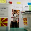 U S. Makedoniji izlaznost na izborima do 11 sati oko 13 odsto