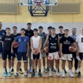 Radi NBA zvezdama, SAD stigao u Niš: "Ratnici" se pohvalili, trener Krisa Midltona preuzeo palicu