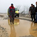 Asfalt sanjaju 16 godina: Muke žitelja Miličinice kod Valjeva zbog 3,6 km uništenog puta, njihove glavne veze za Koceljevu…