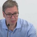 Vučić nudi da obnavlja gradove u Ukrajini, a u Borči se naježili: Ono kad je sredio kanalizaciju (video)