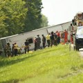 Velika nesreća: Prevrnuo se autobus; Petoro poginulih VIDEO