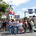 Niški studenti obeležili 10 meseci od pada nadstrešnice i predali zahteve rektoru Univerziteta