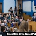 Premijer Crne Gore brani reakciju policije tokom protesta u Zeti, lider prosrpske partije najavio izlazak iz vlasti