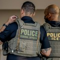 Agenti ICE-a tvrde da su u „samoodbrani” usmrtili Meksikanca, FBI pokrenuo istragu