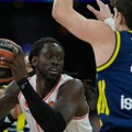 Pojačanje na Malom Kalemegdanu: Američki centar Džonatan Motli potpisao za Crvenu zvezdu