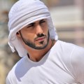 Proterali ga iz Dubaija jer je bio "previše lep": Žene mu slale automobile, a kad je pokazao suprugu, nastao haos