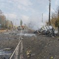 Prvi slike i snimci nakon ruskog napada na autobusko stajalište u Ukrajini: Tela poginulih na ulici, potresni prizori
