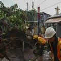 Tajfun Saola stigao do južnih delova Kine: Evakuisano skoro 900.000 ljudi, obustavljen rad škola