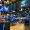 Dow izgubio više od 100 bodova, S&P 500 i Nasdaq imali najgori mjesec u 2023.