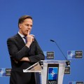 НАТО послао оштру поруку Путину: Варате се - не идемо нигде