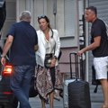 Katarina Radivojević ima novog dečka? S muškarcima nije imala sreće, a sada je "uhvaćena" na aerodromu sa njim! Foto