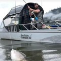 Upecao čudovište Snimak ovog ribolovca obišao je svet, pogledajte i zbog čega (video)