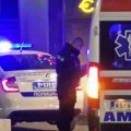Muškarac zadobio teške povrede u tuči u Železniku: Sukob počeo u saobraćaju, pa nasrnuli jedan na drugog