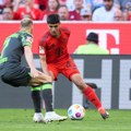 Euforija na Maksimiru, Dinamo doveo i drugog igrača iz Bajerna