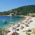 Tinejdžerka silovana na Krfu? Navodno napastvovana dok je bila na žurki, optuženi sutra pred sudijom