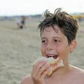 Srbin pitao koliko čega može da ponese na more, u odgovorima nastao haos:"Možeš poneti jedno svinjče, ali do sto kila i mora…