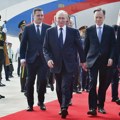(VIDEO) Crveni tepih i limuzine za Putina i Modija u Kini