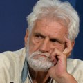 Zoran Stojiljković za NIN: Transformacija podanika u uspravne građane