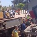 Nesreća u Egiptu: Putnički voz iskočio iz šina, ima povređenih