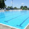 Ulaznica 250 dinara: Noćno kupanje na gradskom bazenu u Kraljevu