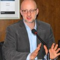 Nenadić: Izborni uslovi u praksi pogoršani