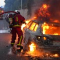 Neredi posle smrtonosnog policijskog hica u Parizu