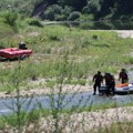 Drama na Drini i dalje traje Ovo otežava potragu za ženom koja je juče upala u hladnu reku