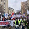 BLOG UŽIVO Počinje veliki protest u Nišu, Nišlije iznose doručak studentima