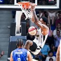 Partizan isplivao iz Morače i posle produžetka savladao Budućnost za veliki korak ka tituli