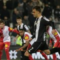 Partizan iz penala uz prekide slavio na 80. rođendan protiv Vojvodine