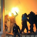 Novi detalji tuče Delija i Grobara! Momak i devojka završili u Urgentnom, policija traga za huliganima