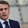 Makron zahteva mir: Francuska je spremna da rasporedi sredstva