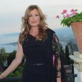 Slavna lepotica volela Stivena Sigala, a nakon razvoda otišla da živi u divljini: Danas je neprepoznatljiva (FOTO)