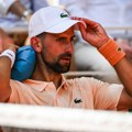 Muke u Parizu! Povredio se Novak Đoković - pakao!